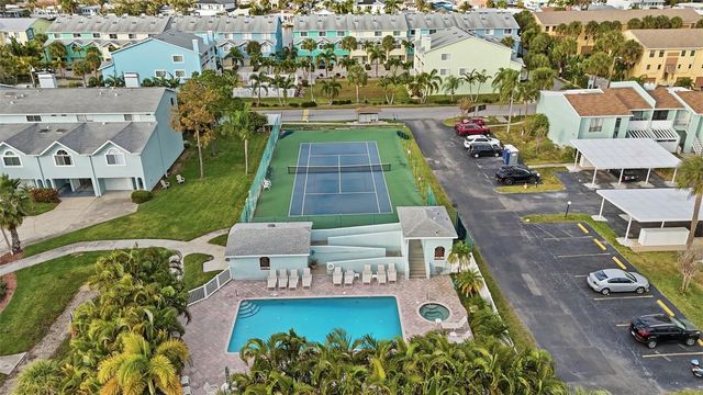 1 WINDRUSH BOULEVARD 30, Indian Rocks Beach, FL 33785