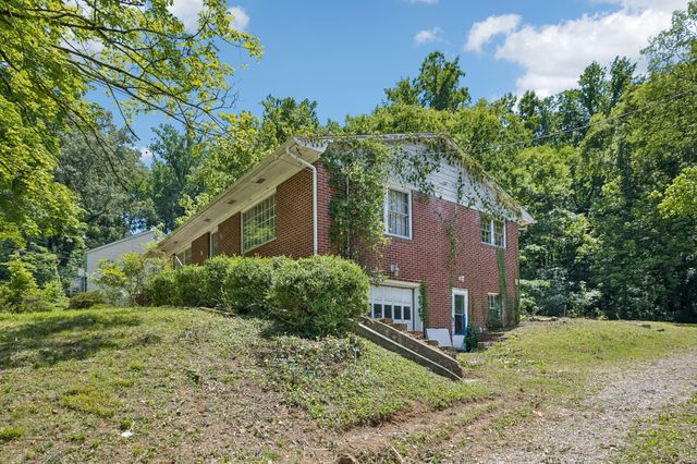 407 Overhill Rd, Knoxville, TN 37914