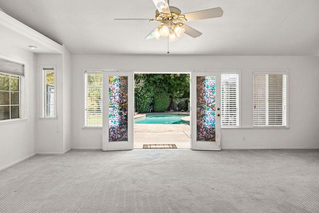 1236 W Scott Avenue, Fresno, CA 93711