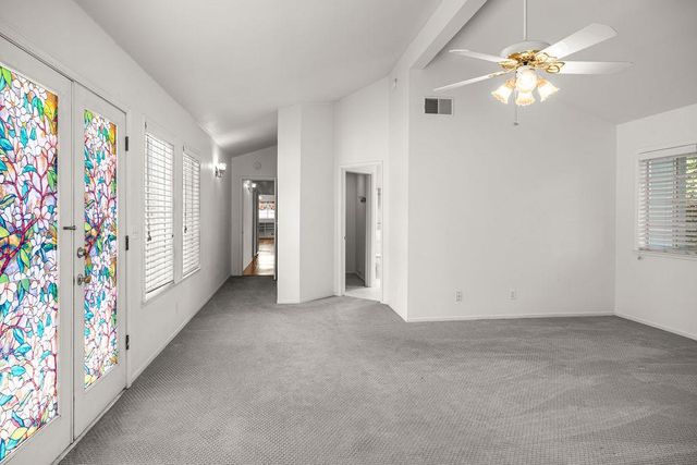 1236 W Scott Avenue, Fresno, CA 93711