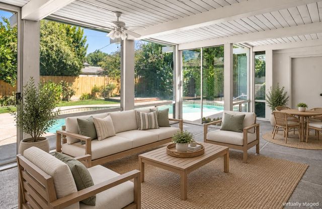 1236 W Scott Avenue, Fresno, CA 93711