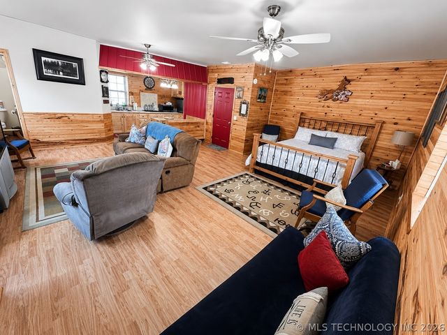 114537 Spring Creek, Eufaula, OK 74432