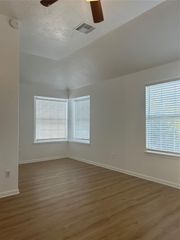 7842 Winding Creek View, Houston, TX 77072