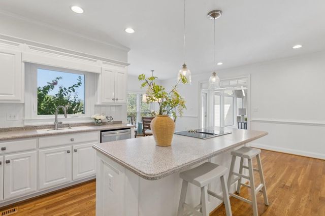 6316 Benbrooke Overlook NW, Acworth, GA 30101