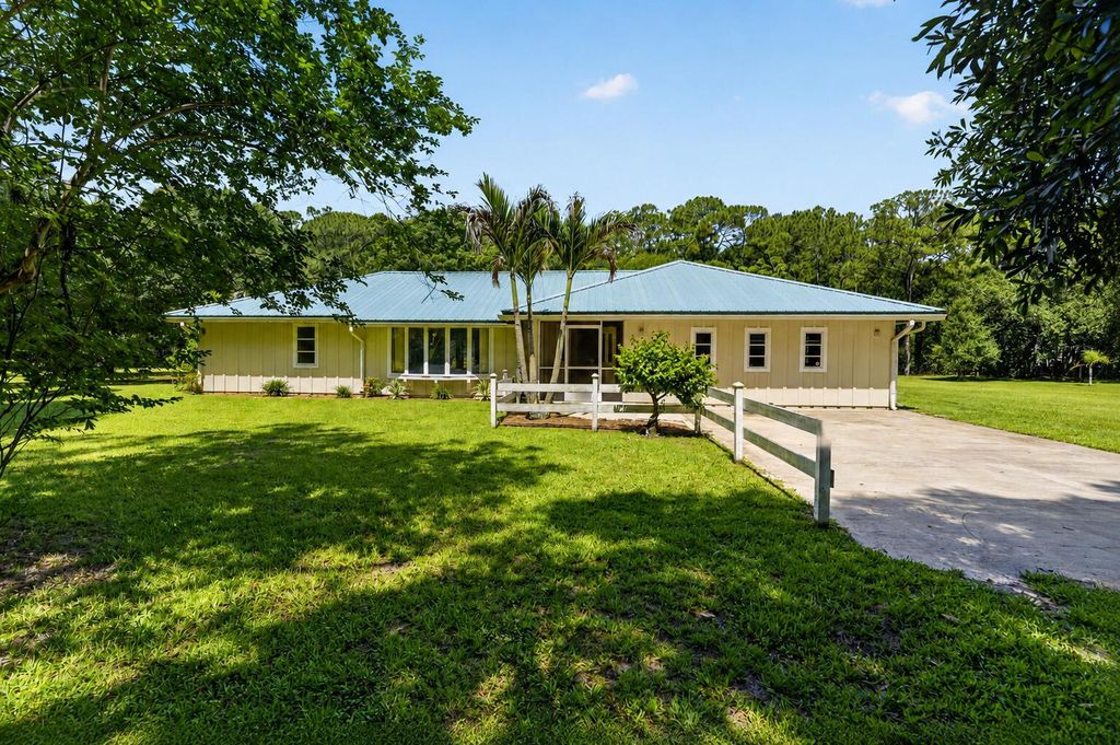 15721 111th Terrace N, Jupiter, FL 33478