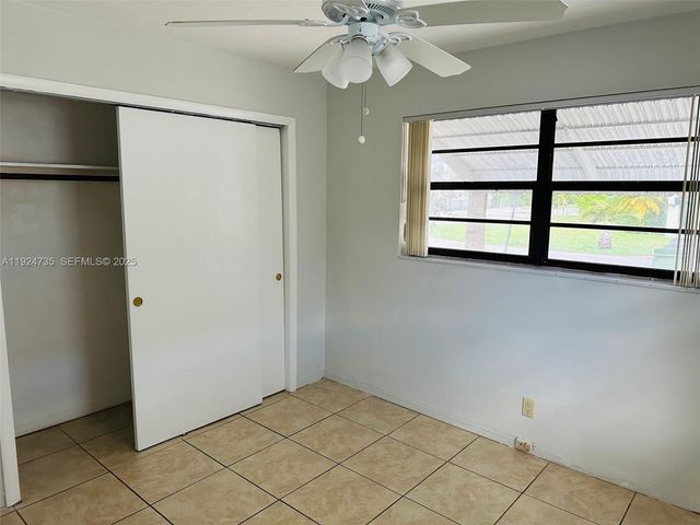 521 SW 9th St 1, Hallandale Beach, FL 33009