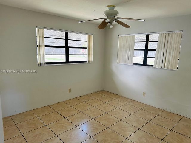 521 SW 9th St 1, Hallandale Beach, FL 33009