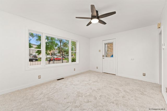 2510 MAXWELL AVE, Cheyenne, WY 82001