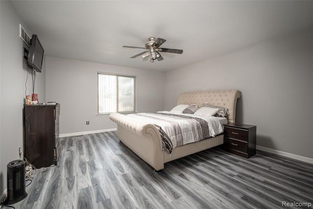 25846 Lord Drive, Chesterfield, MI 48051