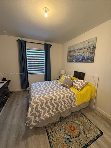 25216 SW 108th Ct, Homestead, FL 33032