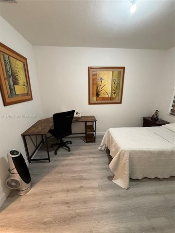 25216 SW 108th Ct, Homestead, FL 33032