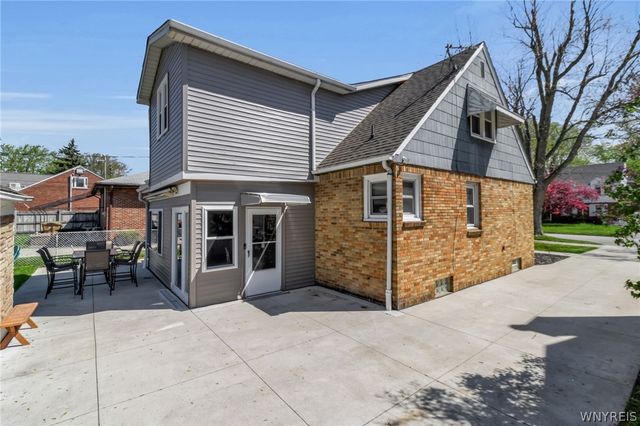 278 Woodridge Avenue, Cheektowaga, NY 14225
