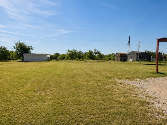 155 N Swanson Road, Mineral Wells, TX 76067