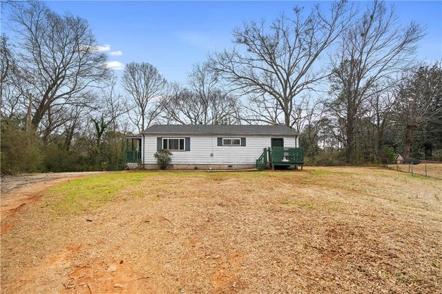 2524 Gordon SE Circle, Smyrna, GA 30080