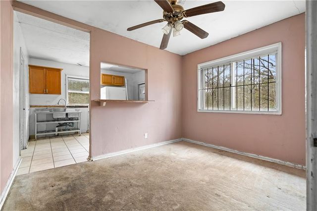 2524 Gordon SE Circle, Smyrna, GA 30080