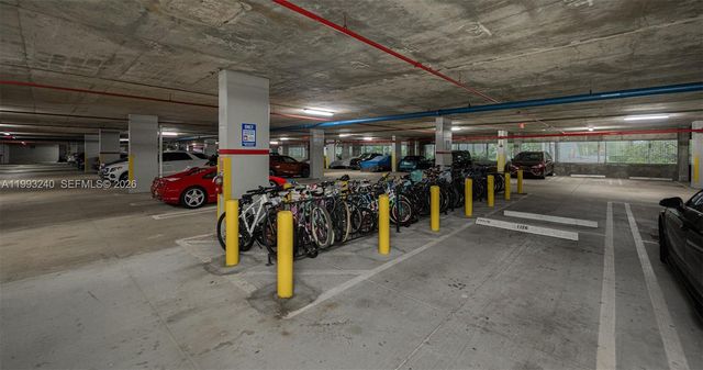 2950 NE 188th St 139, Aventura, FL 33180