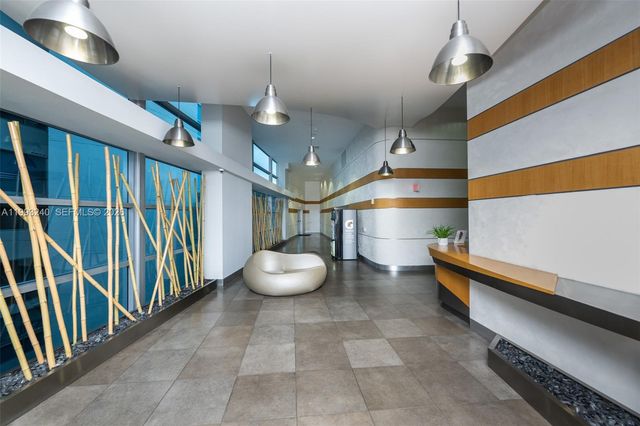 2950 NE 188th St 139, Aventura, FL 33180