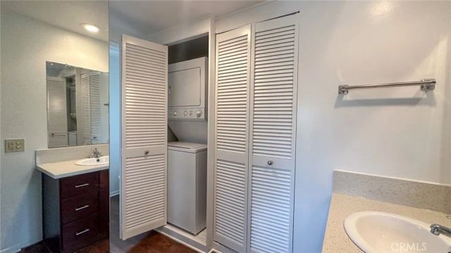 2227 Via Puerta, Laguna Woods, CA 92637