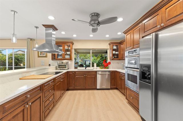 93 S CANAL DRIVE, Palm Harbor, FL 34684