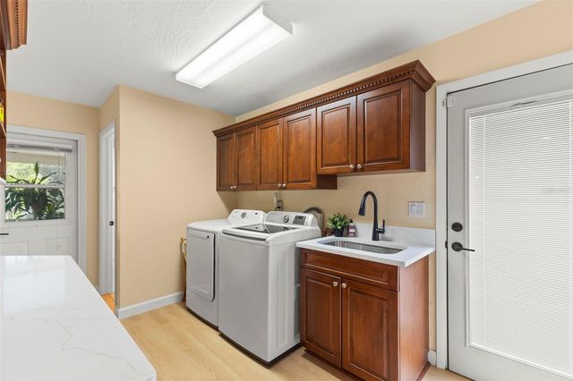 93 S CANAL DRIVE, Palm Harbor, FL 34684
