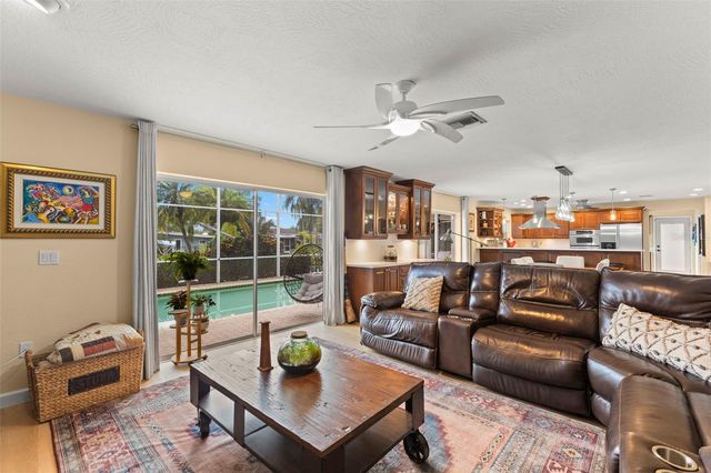 93 S CANAL DRIVE, Palm Harbor, FL 34684