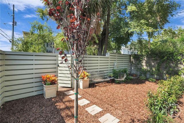 419 E Taylor Street, Savannah, GA 31401