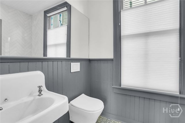 419 E Taylor Street, Savannah, GA 31401