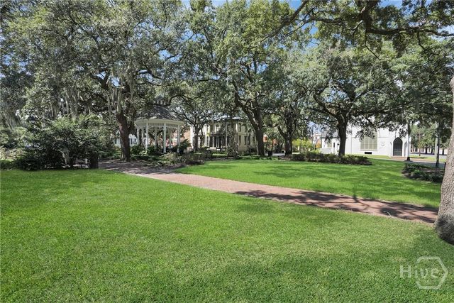 419 E Taylor Street, Savannah, GA 31401