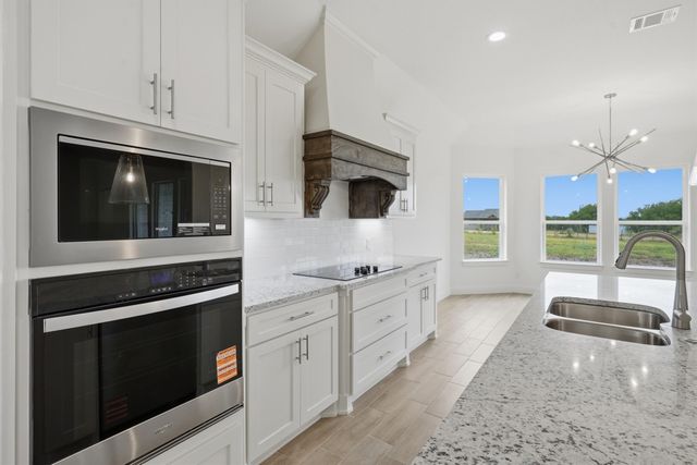 1033 Uplift Drive, Weatherford, TX 76087