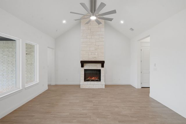 1033 Uplift Drive, Weatherford, TX 76087