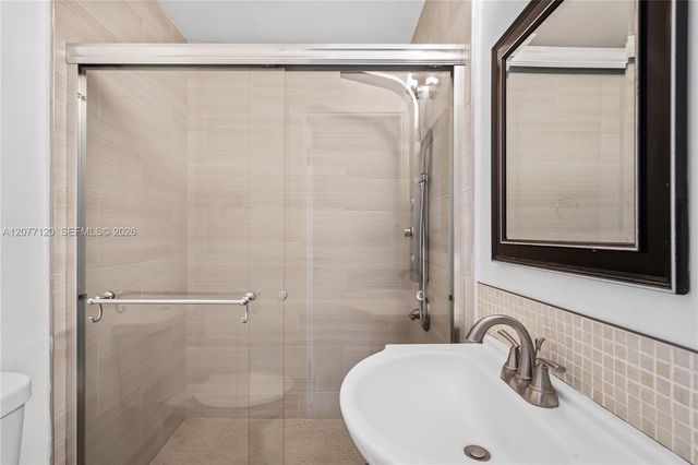 2830 NE 56th Court, Fort Lauderdale, FL 33308