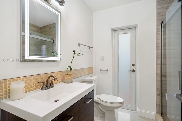 2830 NE 56th Court, Fort Lauderdale, FL 33308