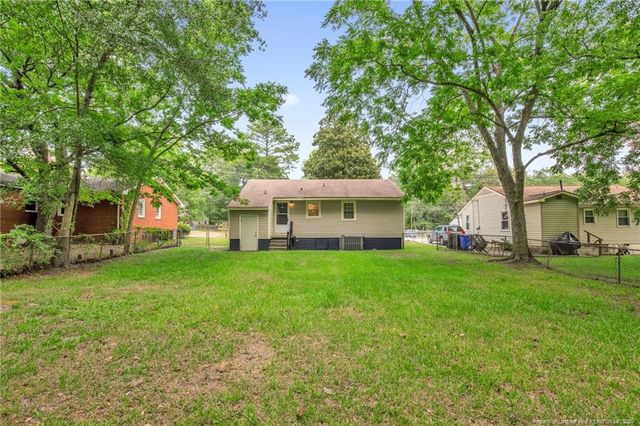 713 Commerce Street, Fayetteville, NC 28305