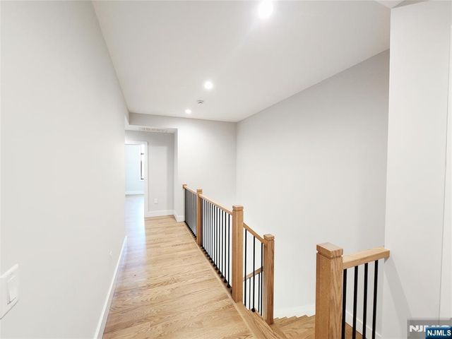 237 Grantwood Boulevard B, Palisades Park, NJ 07650