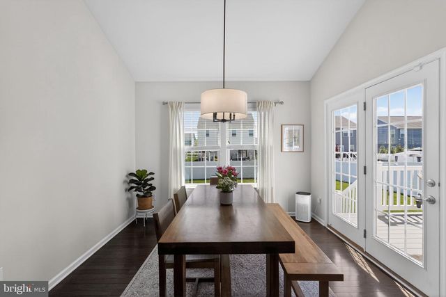 6 SWEETGUM ST, Swedesboro, NJ 08085
