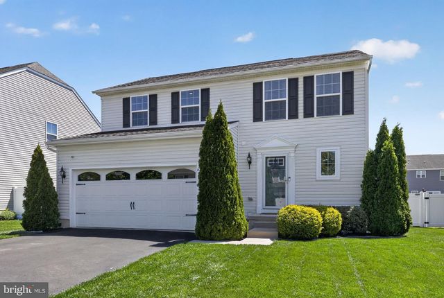 6 SWEETGUM ST, Swedesboro, NJ 08085