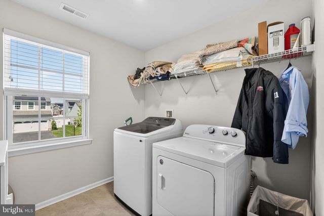 6 SWEETGUM ST, Swedesboro, NJ 08085
