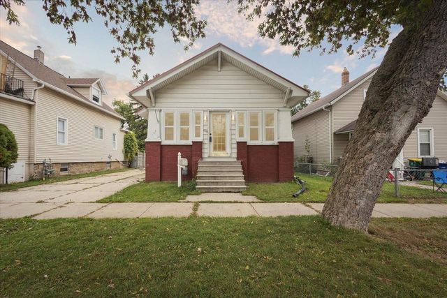 119 S CLAY STREET, Green Bay, WI 54301