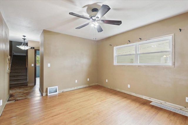 119 S CLAY STREET, Green Bay, WI 54301