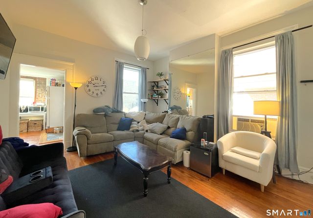 272 Saint John Street 1, New Haven, CT 06511