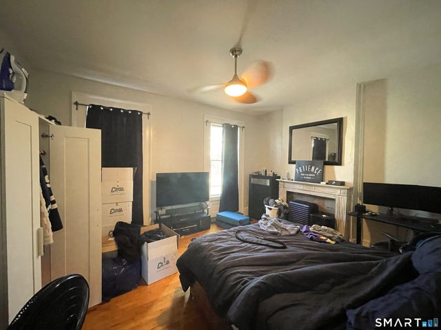 272 Saint John Street 1, New Haven, CT 06511