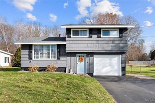 39 Frawley Drive, Fulton, NY 13069