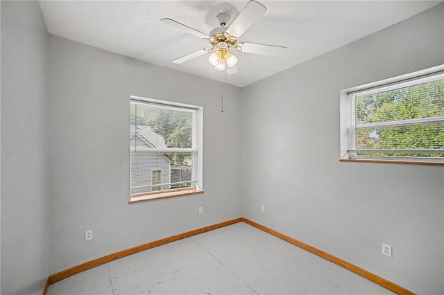 515 W Santa Fe Street, Olathe, KS 66061
