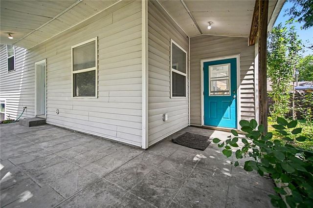 515 W Santa Fe Street, Olathe, KS 66061