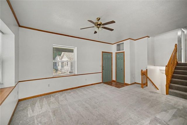 515 W Santa Fe Street, Olathe, KS 66061