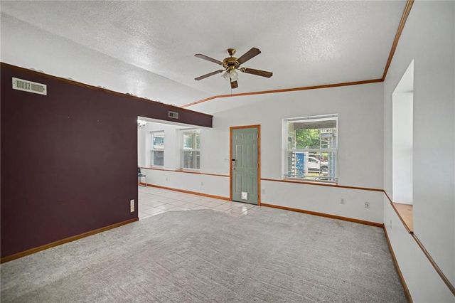 515 W Santa Fe Street, Olathe, KS 66061