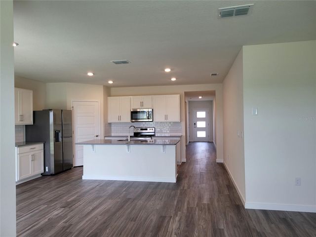 399 TANIS AVENUE, St Cloud, FL 34771