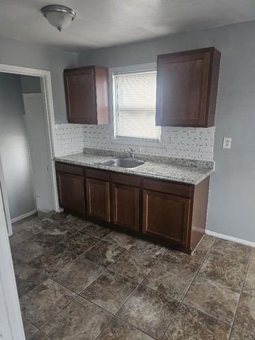 12944 Rosemont, Detroit, MI 48223