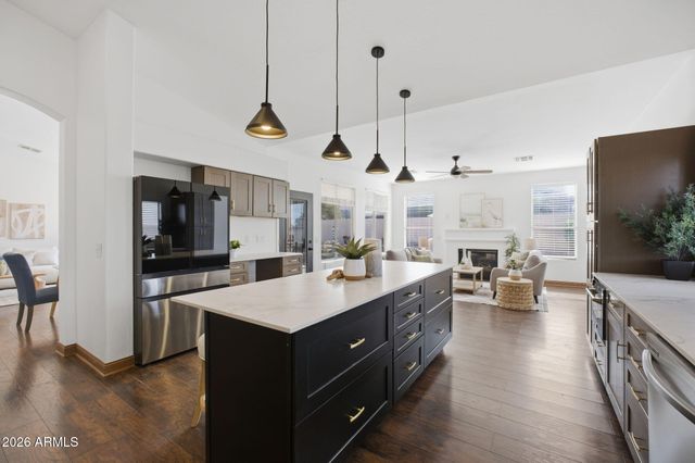 6339 W PASO Trail, Phoenix, AZ 85083