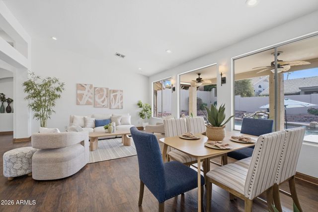 6339 W PASO Trail, Phoenix, AZ 85083